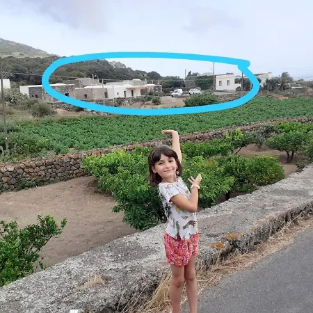 Lägenhet La Grotta Di Benikula' *