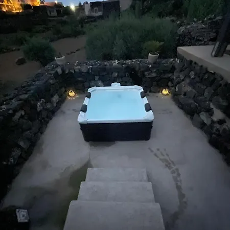 Apartmán La Grotta Di Benikula' *